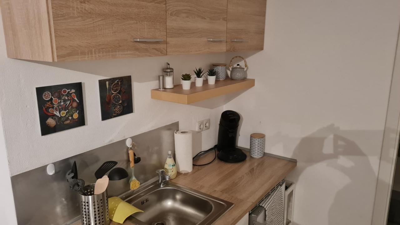 Apartment Schoene Souterrain Riegel