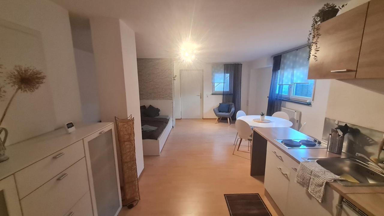 Schoene Souterrain Apartment